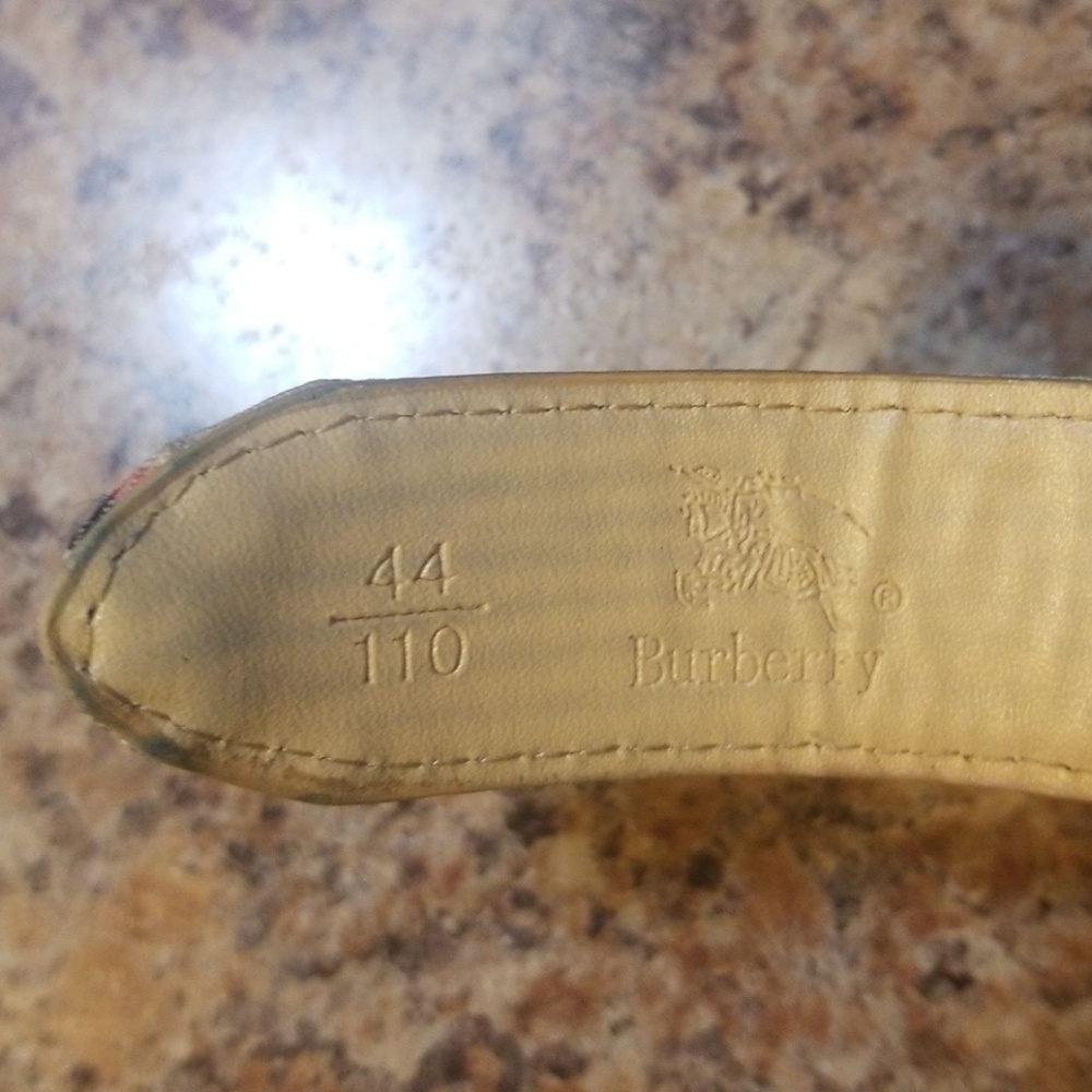 Burberry Belt - Picture 3 of 3
